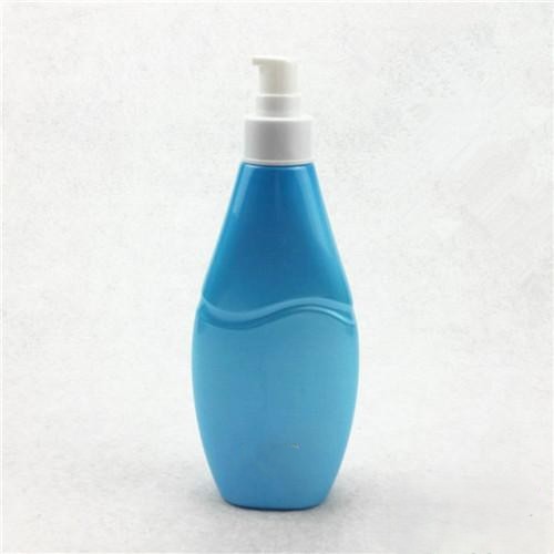 250ml Blue Oval PET Bottle with 24mm Neck – Ideal for Personal Toiletries and Cosmetic Use